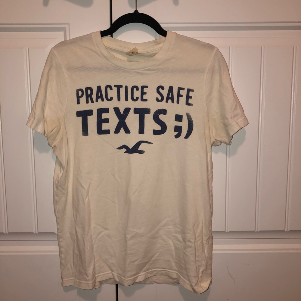 Men’s Hollister T-shirt